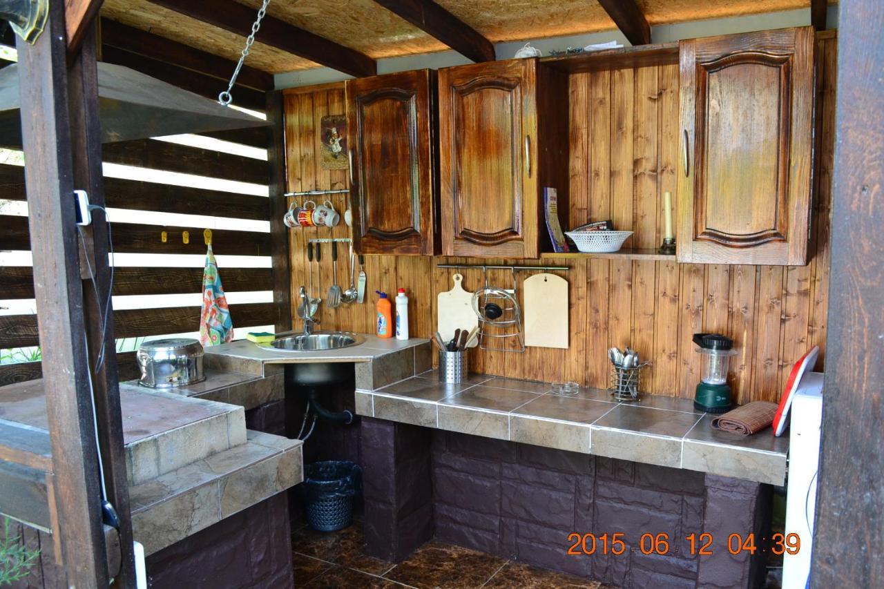 سوخومي U Palycha Guest House المظهر الخارجي الصورة