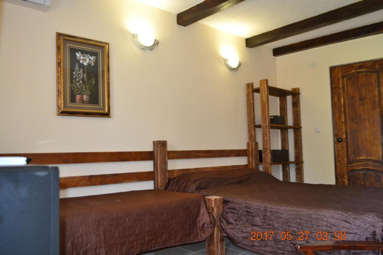 سوخومي U Palycha Guest House المظهر الخارجي الصورة